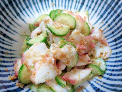 タコと胡瓜の胡麻風味の酢の物